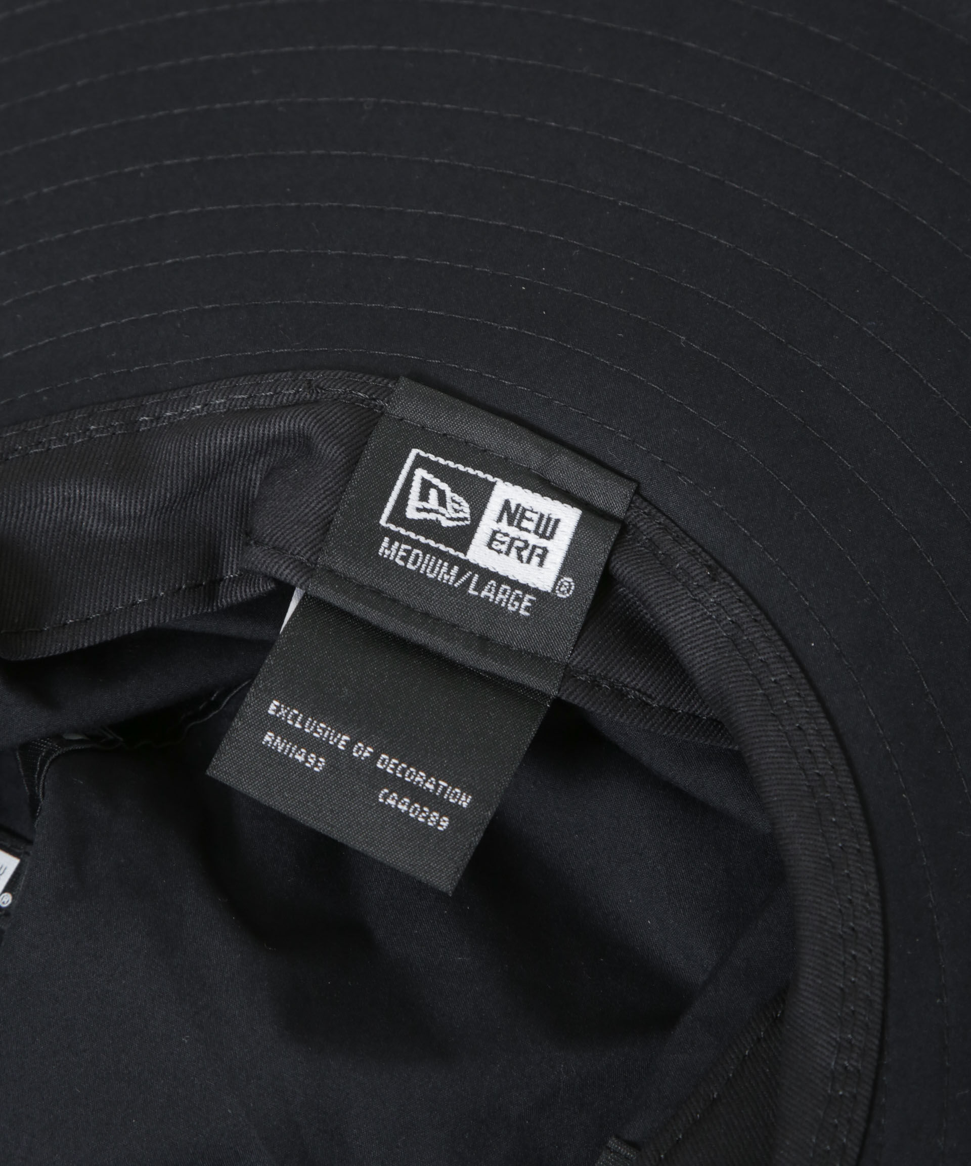 nano･universe「NEW ERA(R)/ADVENTURE WB TYPEWRITER BLK」|キャップ・キャスケット|