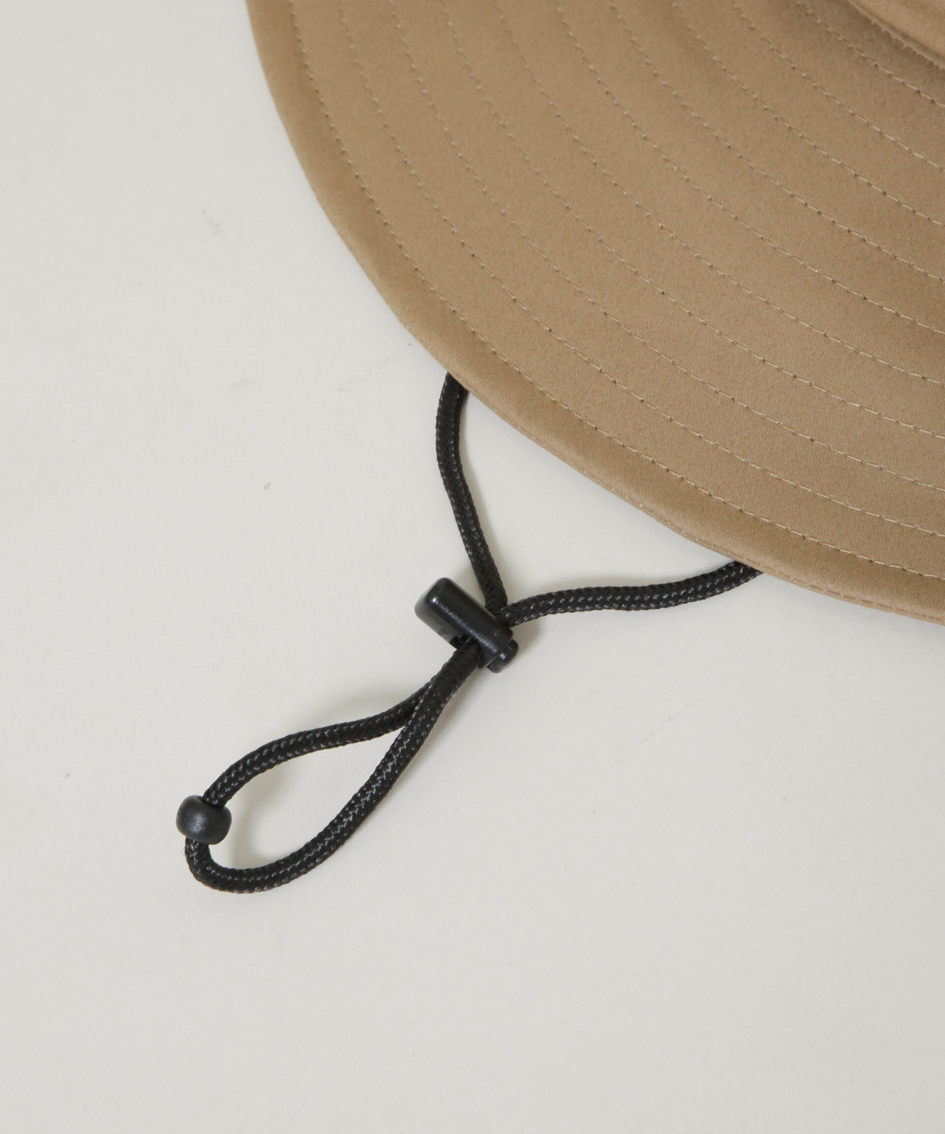 nano･universe「NEW ERA/ADVENTURE WB TYPEWRITER KHA」|キャップ・キャスケット|