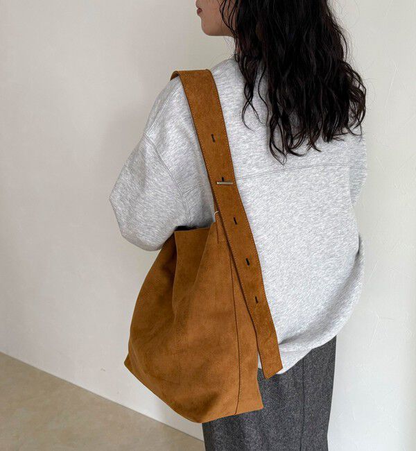 fredy emue「フェイクスエードアジャストワンハンドルバッグ」|ショルダー・メッセンジャー|