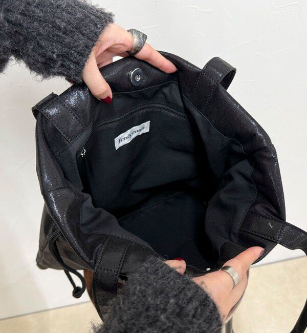 fredy emue「シャイニーアウトポケット刺しゅうトートバッグ」|トートバッグ|