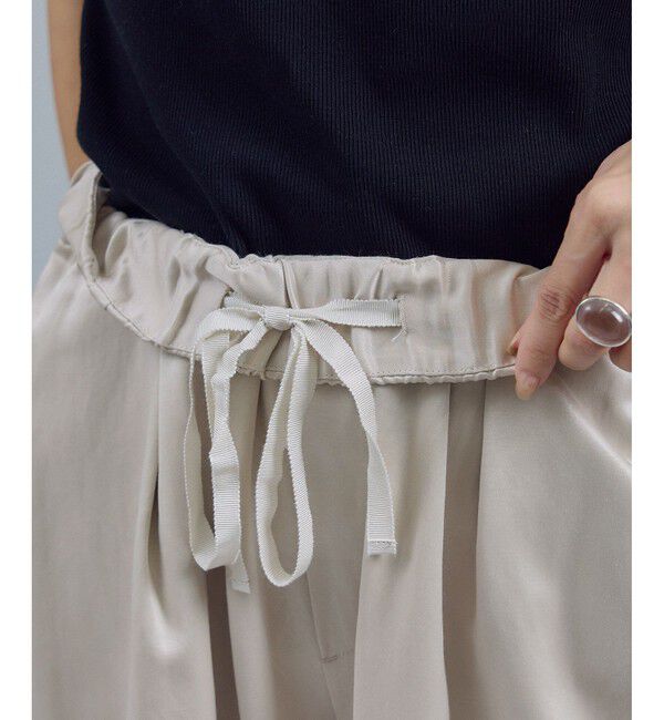 SALON adam et rope'「サテンフェードイージーカーヴィーパンツ」|チノ|