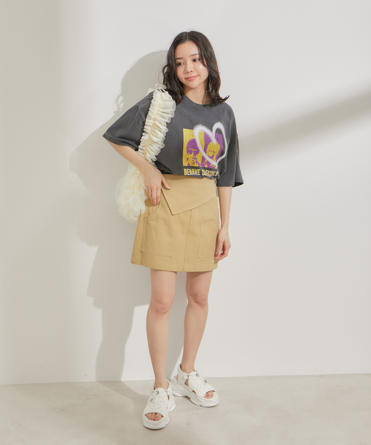 VIS「フラップ付き台形ミニスカート」|スカート|