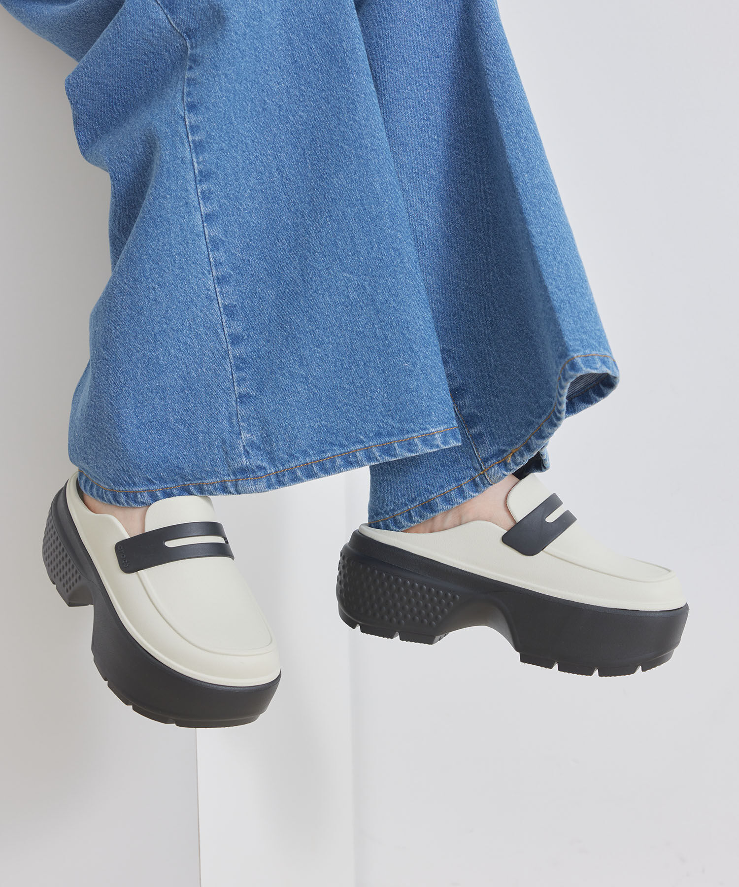 Juze「【crocs】ATONP LOAFER【WEB限定】」|サンダル|