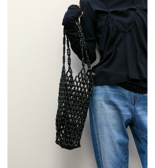 ADAM ET ROPE'「ウッドビーズバッグ」|トートバッグ|ブラック(01)