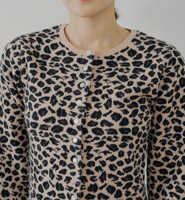  「【SALON by Chico】レオパード柄コンパクトカーディガン」|カーディガン|