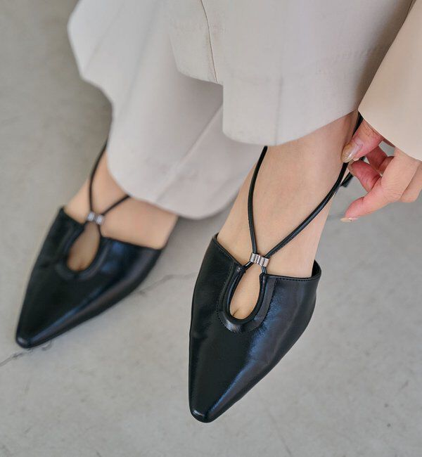  「クロスストラップフラットシューズ」|その他|