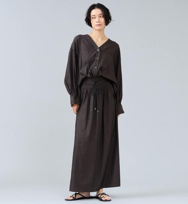 Liesse「Vカラーブラウス」|シャツ・ブラウス|