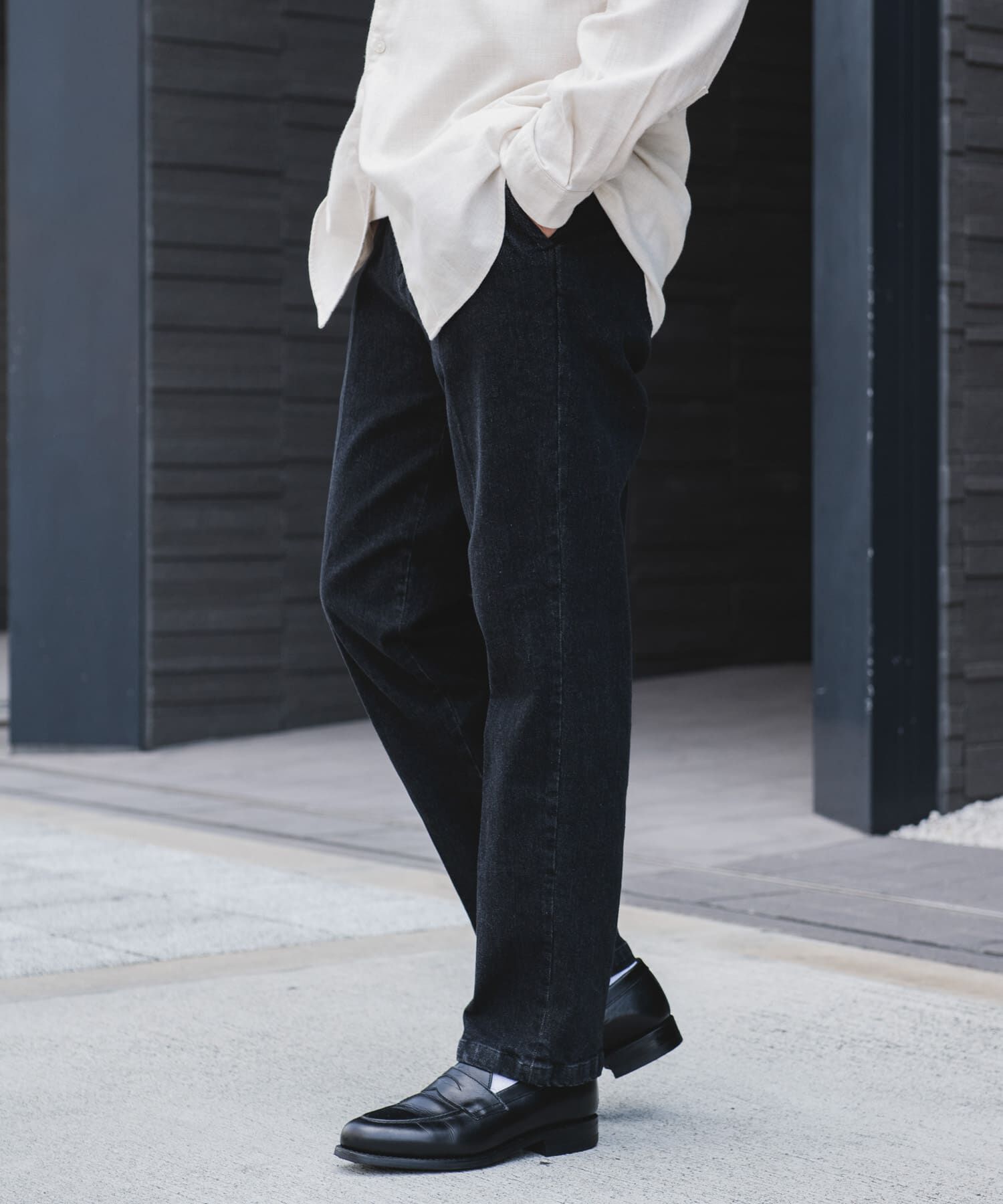 URBAN RESEARCH DOORS「デニムテーパードトラウザー」|デニム|