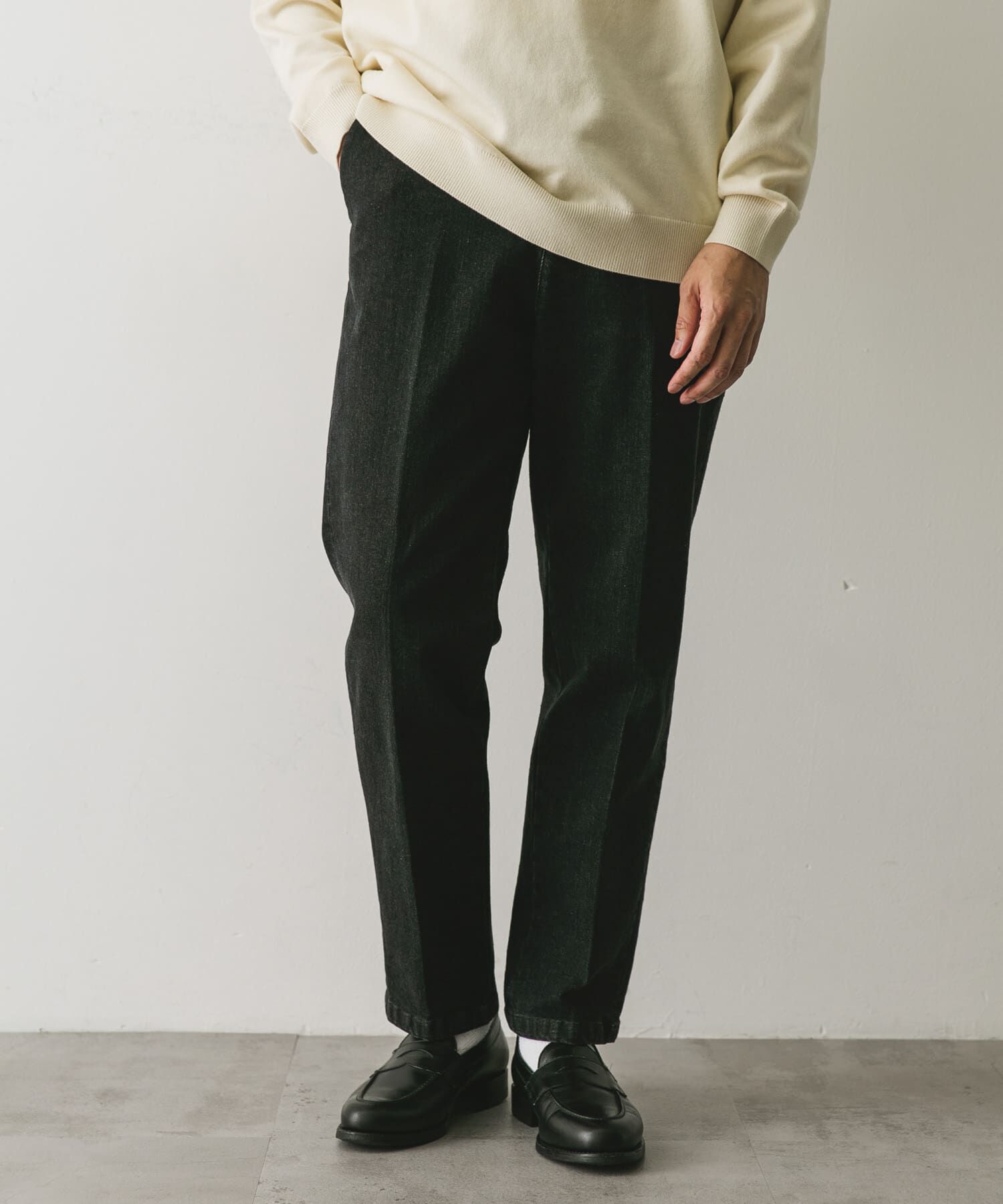 URBAN RESEARCH DOORS「デニムテーパードトラウザー」|デニム|