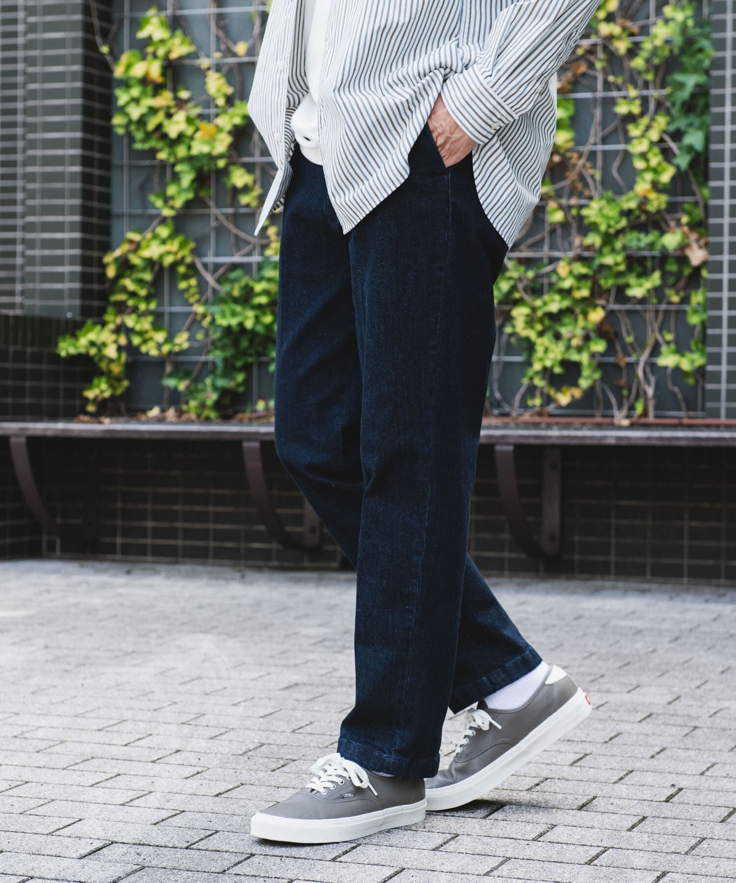 URBAN RESEARCH DOORS「デニムテーパードトラウザー」|デニム|