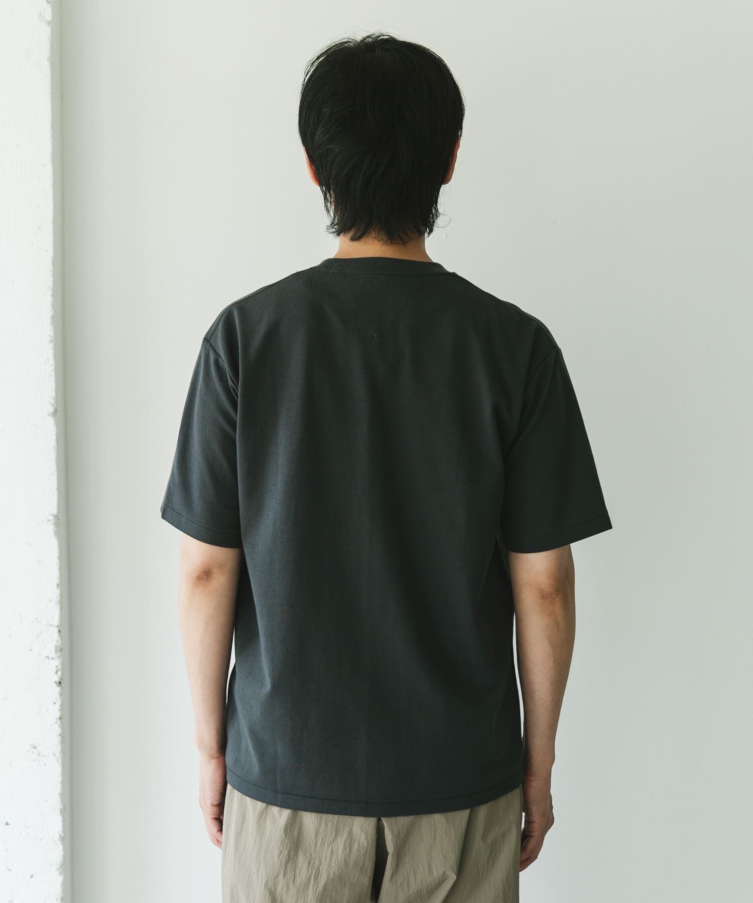 URBAN RESEARCH DOORS「『Sサイズ/WEB限定』ポンチポケットショートスリーブTシャツ」|Tシャツ・カットソー|