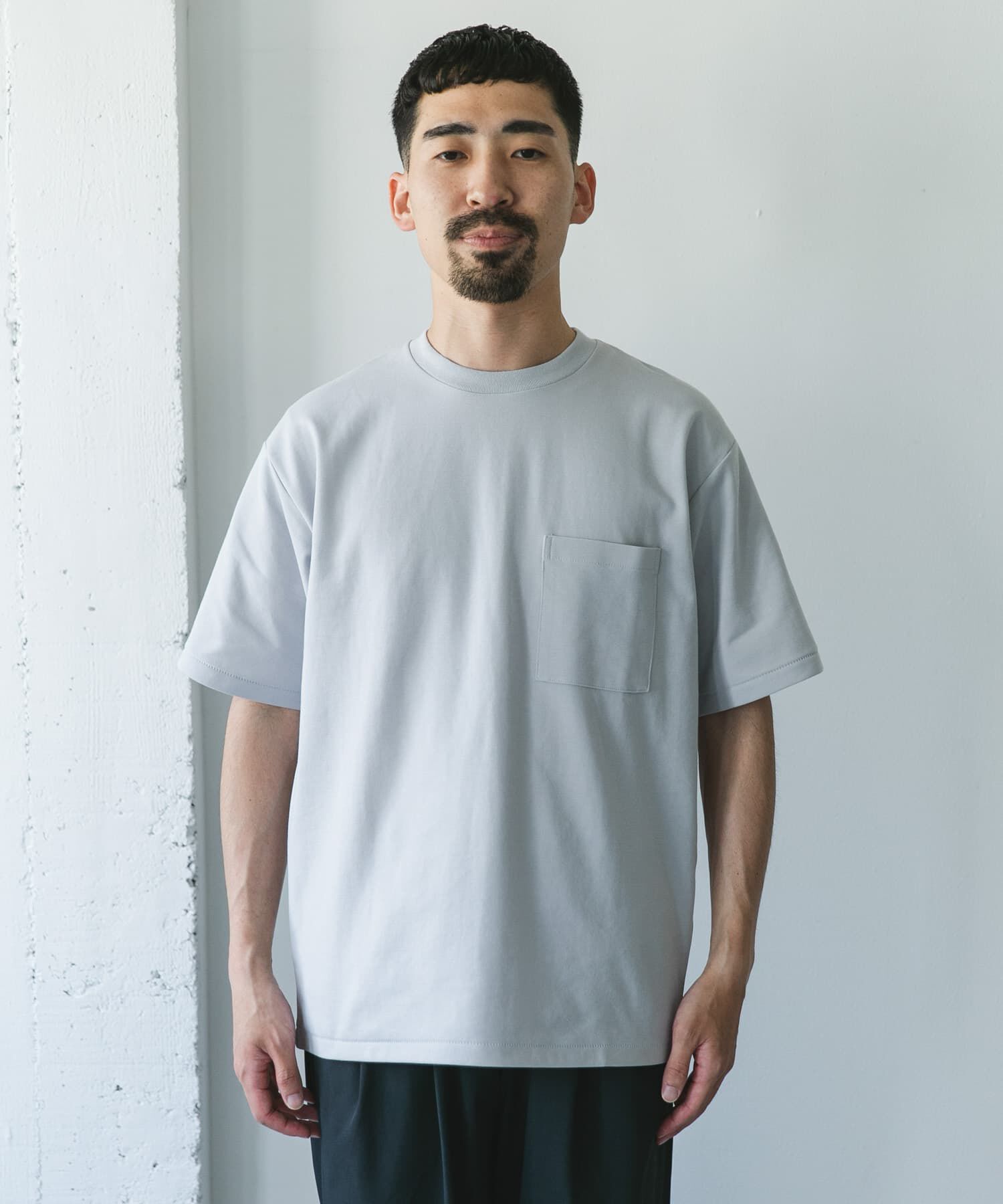 URBAN RESEARCH DOORS「『Sサイズ/WEB限定』ポンチポケットショートスリーブTシャツ」|Tシャツ・カットソー|