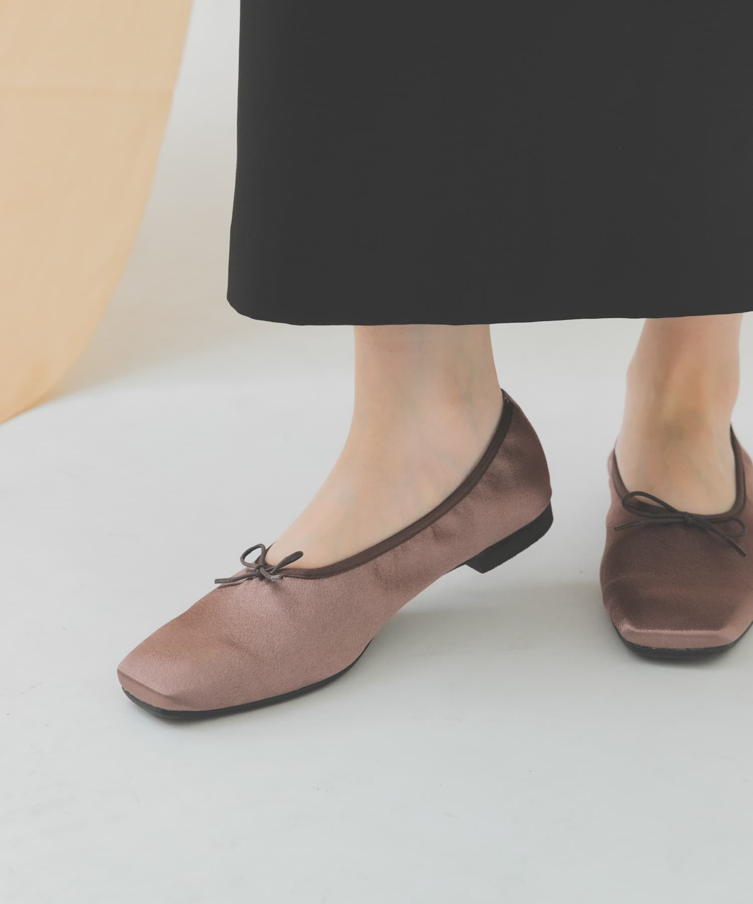 RODE SKO「『MADE IN JAPAN』 サテンスクエアトゥバレエシューズ」|バレエシューズ|