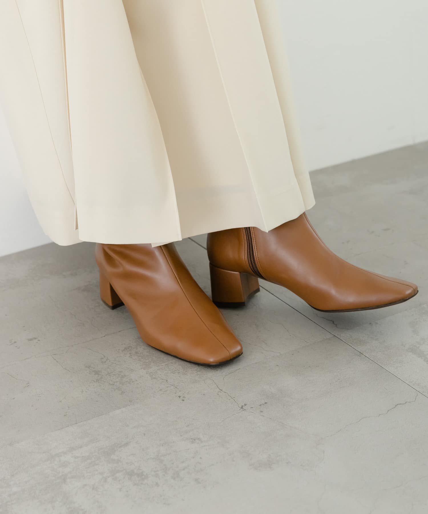 URBAN RESEARCH「『MADE IN JAPAN』スクエアトゥブーツ」|ショートブーツ|