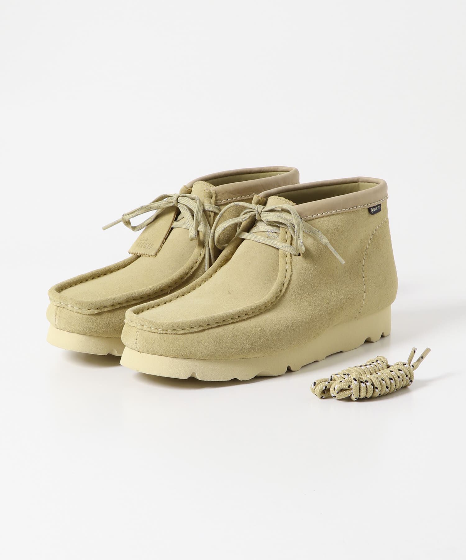 URBAN RESEARCH DOORS「Clarks　WallabeeBT GTX」|ショートブーツ|ベージュ