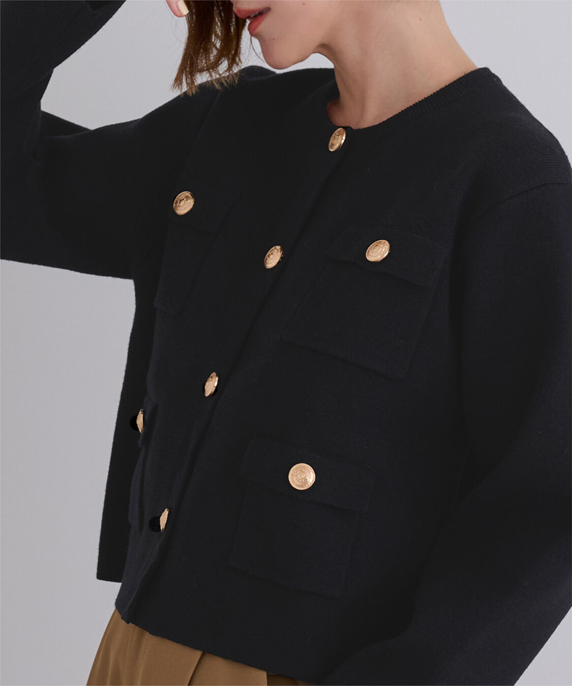 ur's「【星玲奈さんコラボアイテム】ゴールド釦ニットカーディガン/ジャケット」|カーディガン|