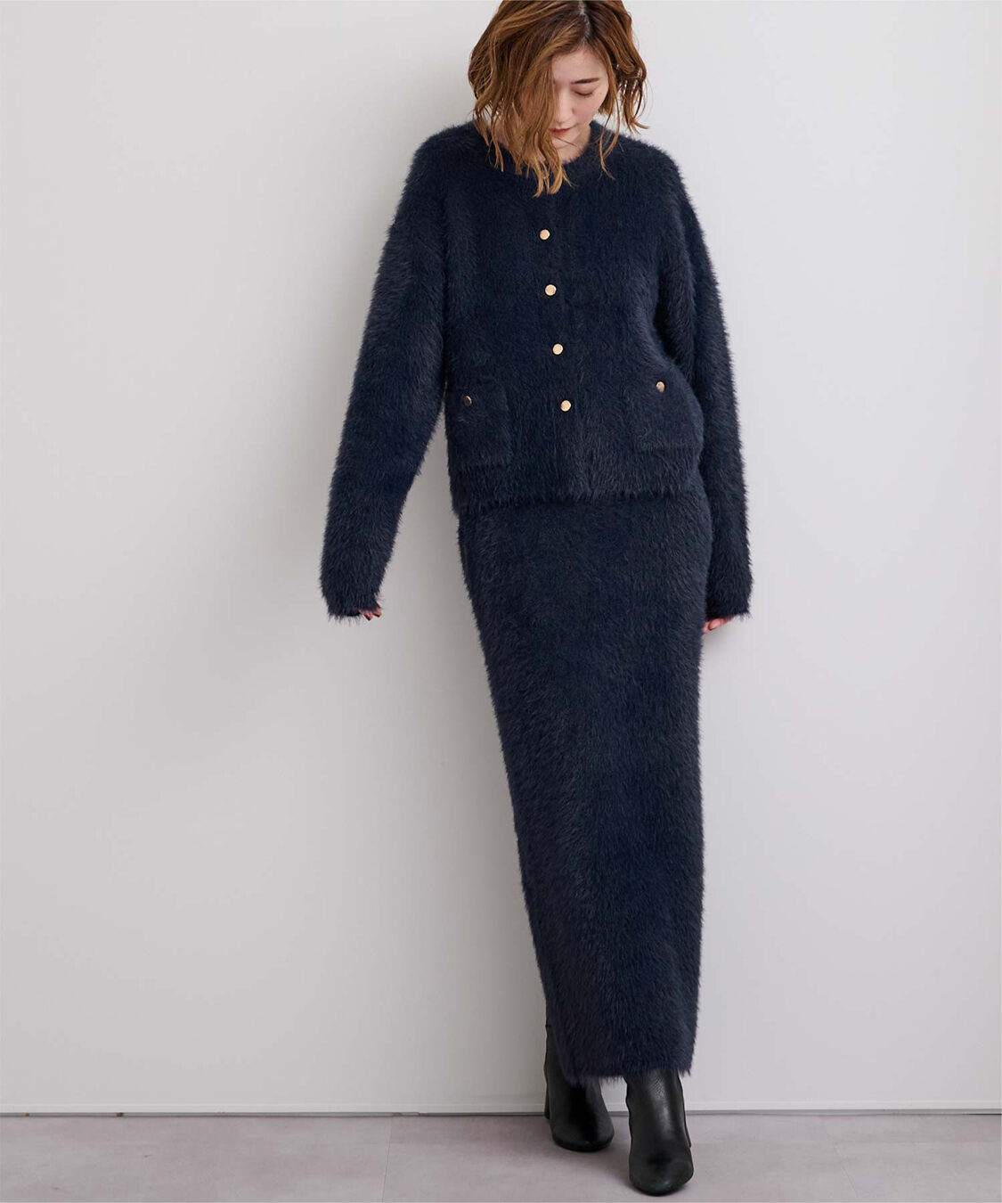 ur's「ゴールド釦シャギーニットカーディガン」|カーディガン|