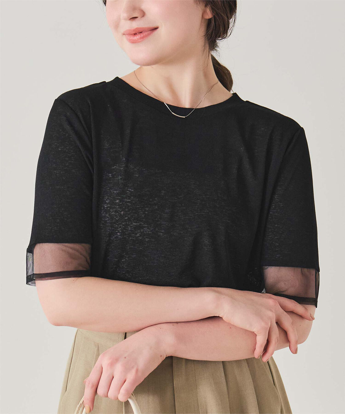 titivate「シアー切替ハーフスリーブカットソートップス」|Tシャツ・カットソー|ブラック