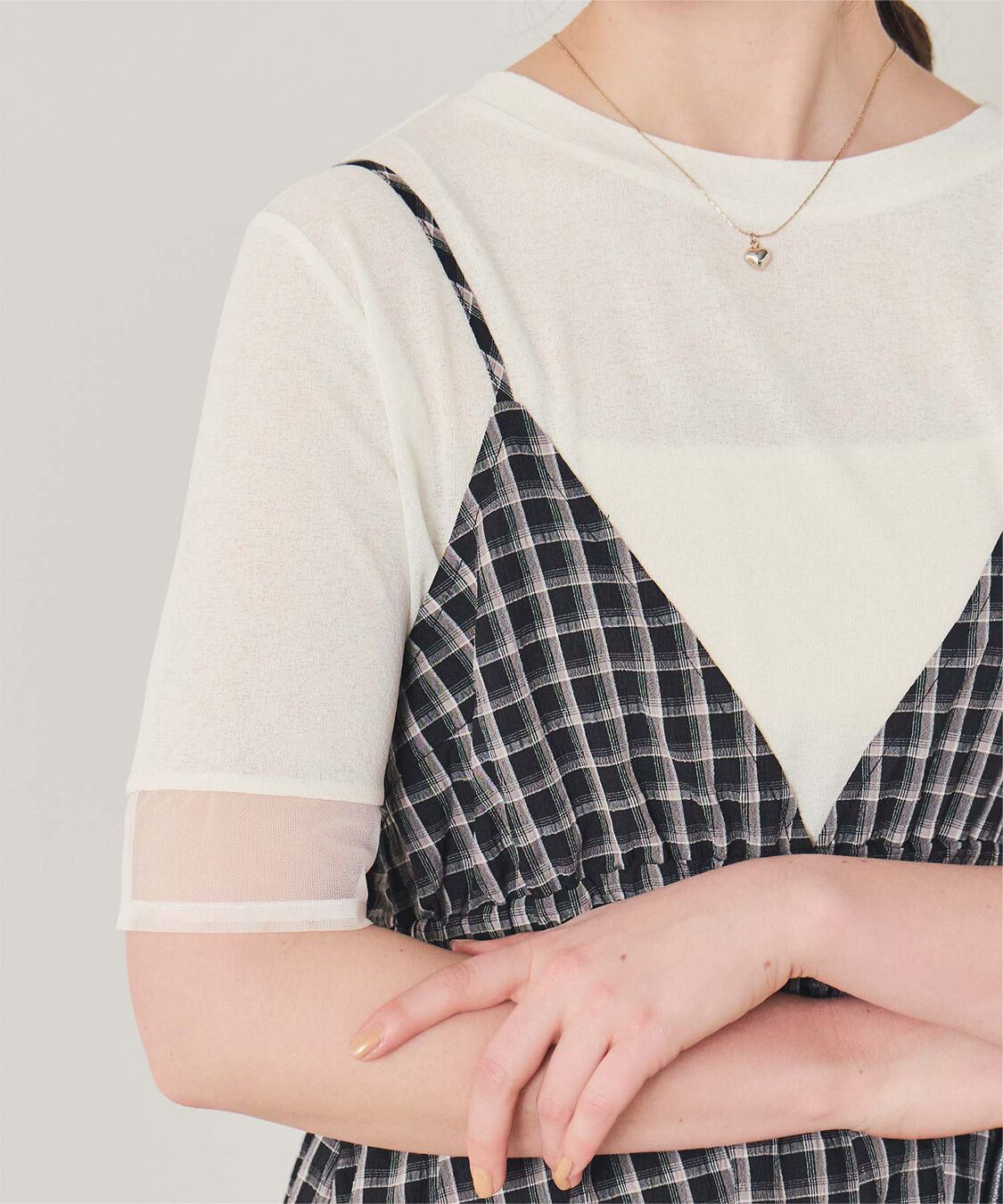 titivate「シアー切替ハーフスリーブカットソートップス」|Tシャツ・カットソー|