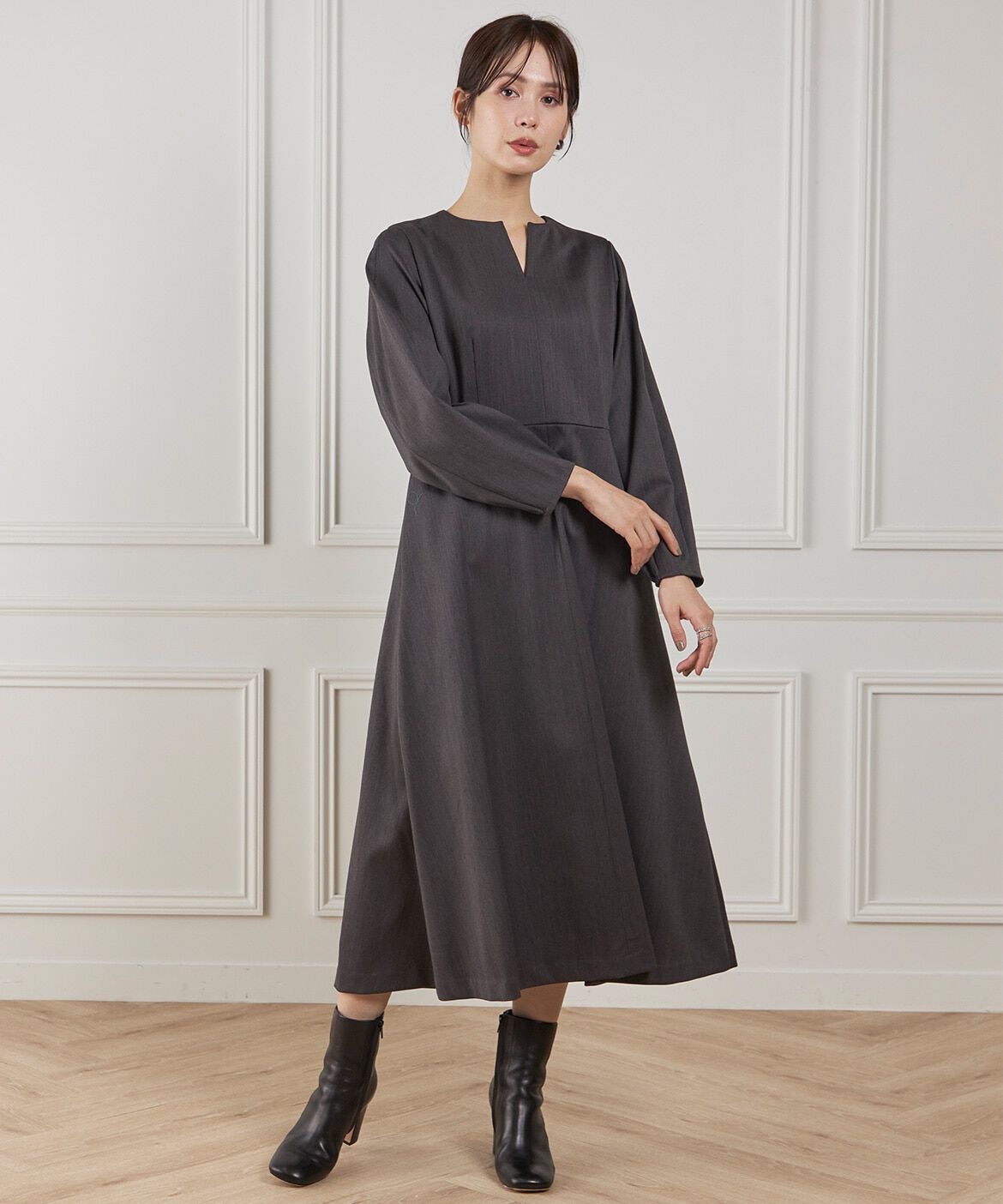 INED「《大きいサイズ》キーネックワンピース　」|ワンピース|