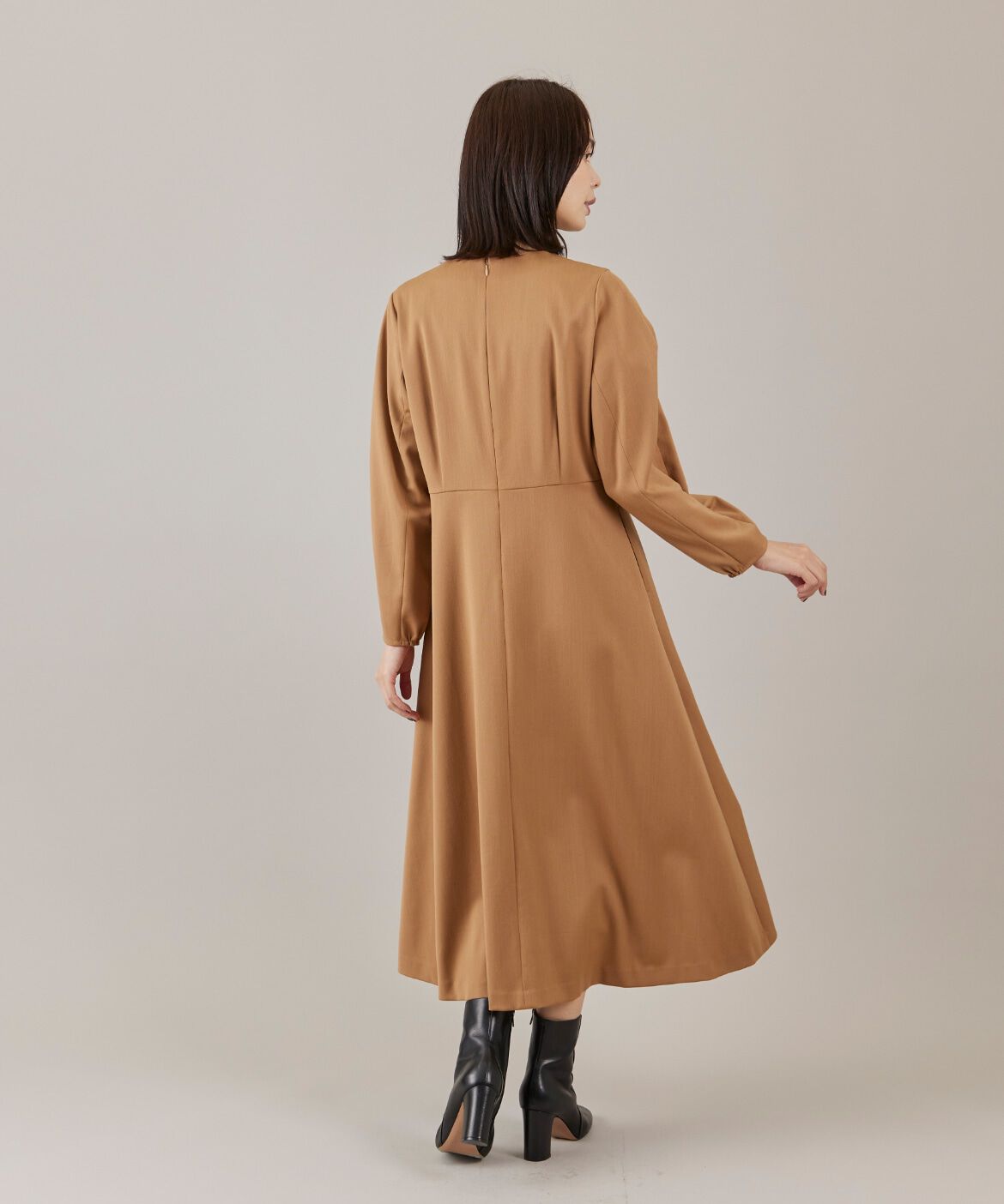 INED「《大きいサイズ》キーネックワンピース　」|ワンピース|