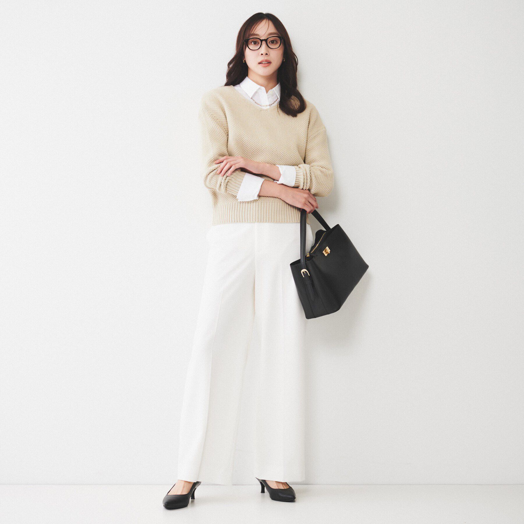 UNTITLED「【洗える/オンオフ使える】ファンシーヤーンVネックニット」|ニット・セーター|