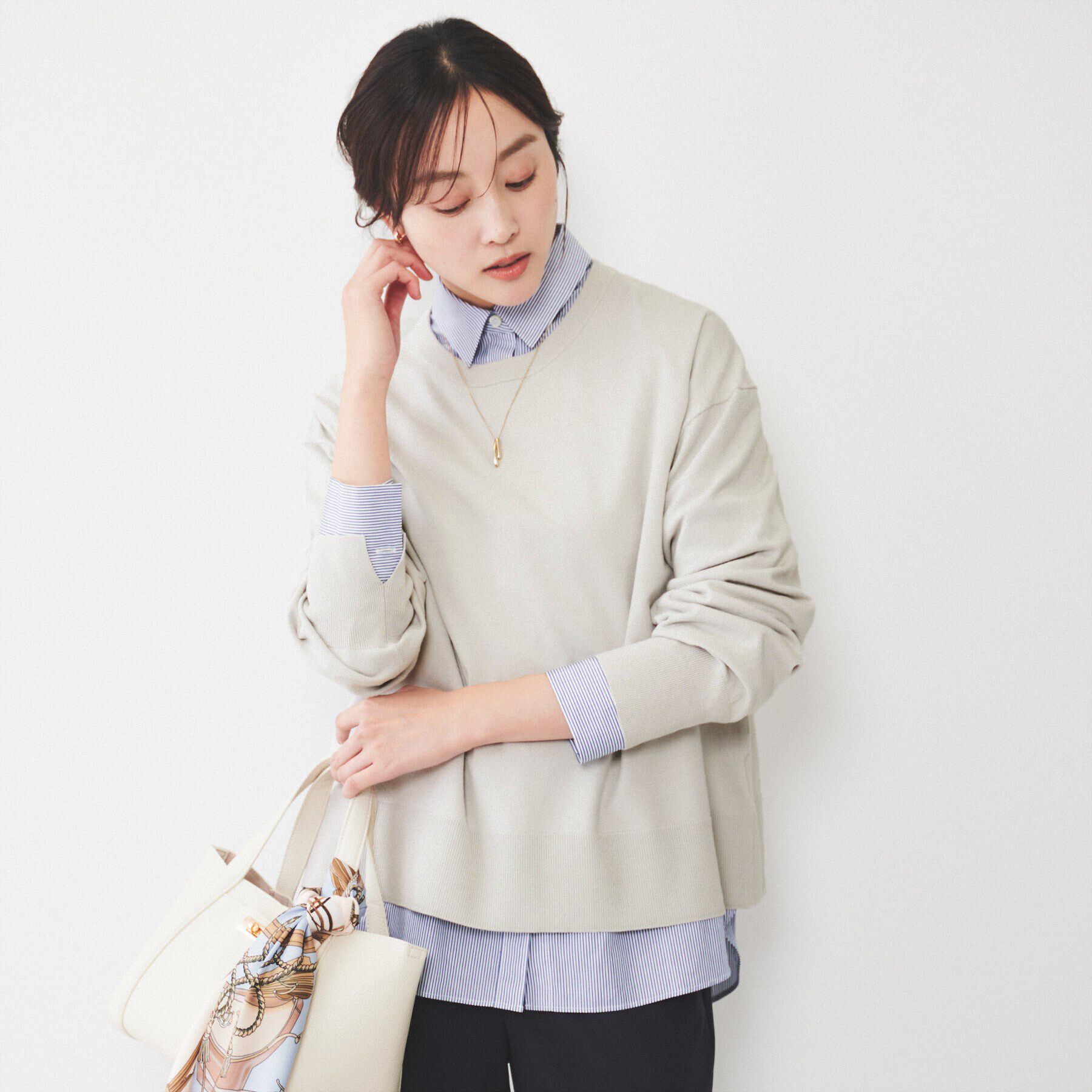 UNTITLED「【洗える/オンオフ使える】袖リブスリットストレッチニット」|ニット・セーター|