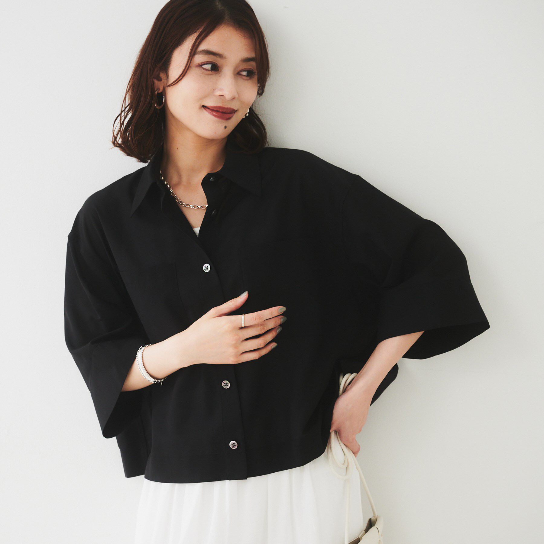 UNTITLED「【前開き/洗える】ショート丈シアーシャツ」|シャツ・ブラウス|ブラック(019)
