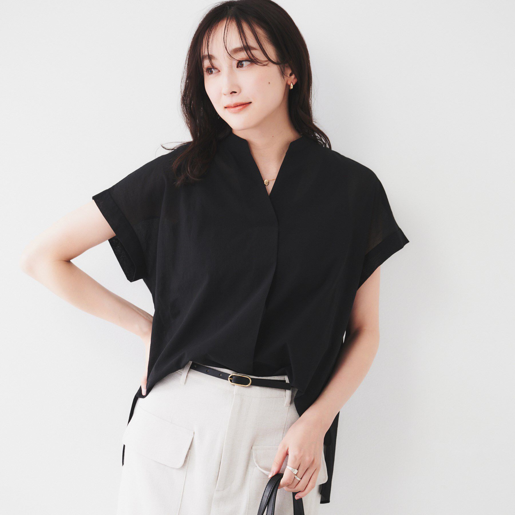 UNTITLED「【洗える/スキッパー】フレンチスリーブシアーブラウス」|シャツ・ブラウス|