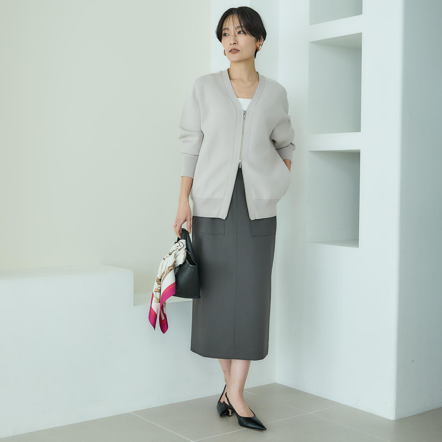 UNTITLED「【ストレッチ性/洗える】アウトポケット ナロースカート」|スカート|