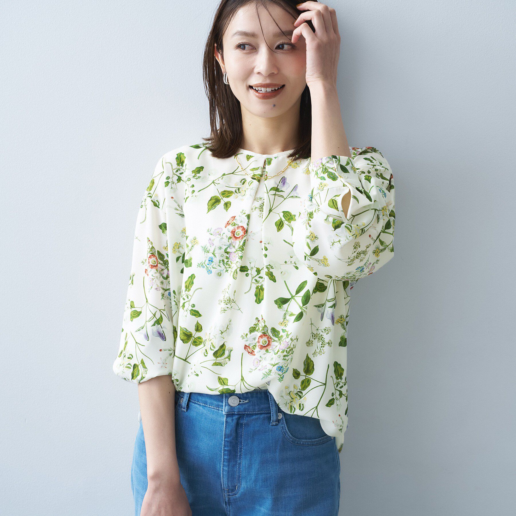 UNTITLED「【花柄/洗える】ボタニカルブラウス」|シャツ・ブラウス|