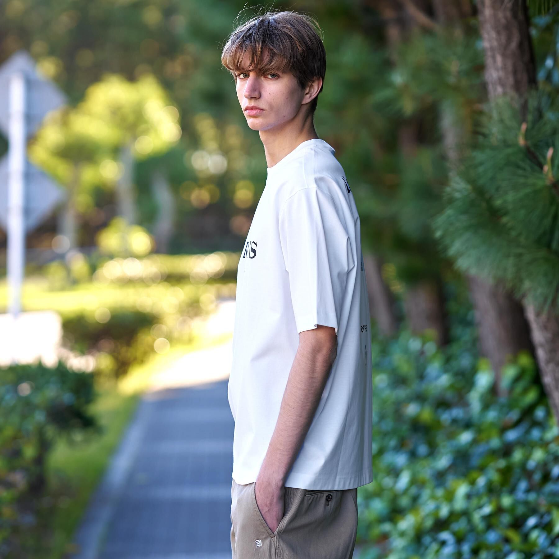 DRESSTERIOR「【接触冷感／UVカット／抗菌防臭／しわ防止】クールデオドラント ロゴTシャツ」|Tシャツ・カットソー|