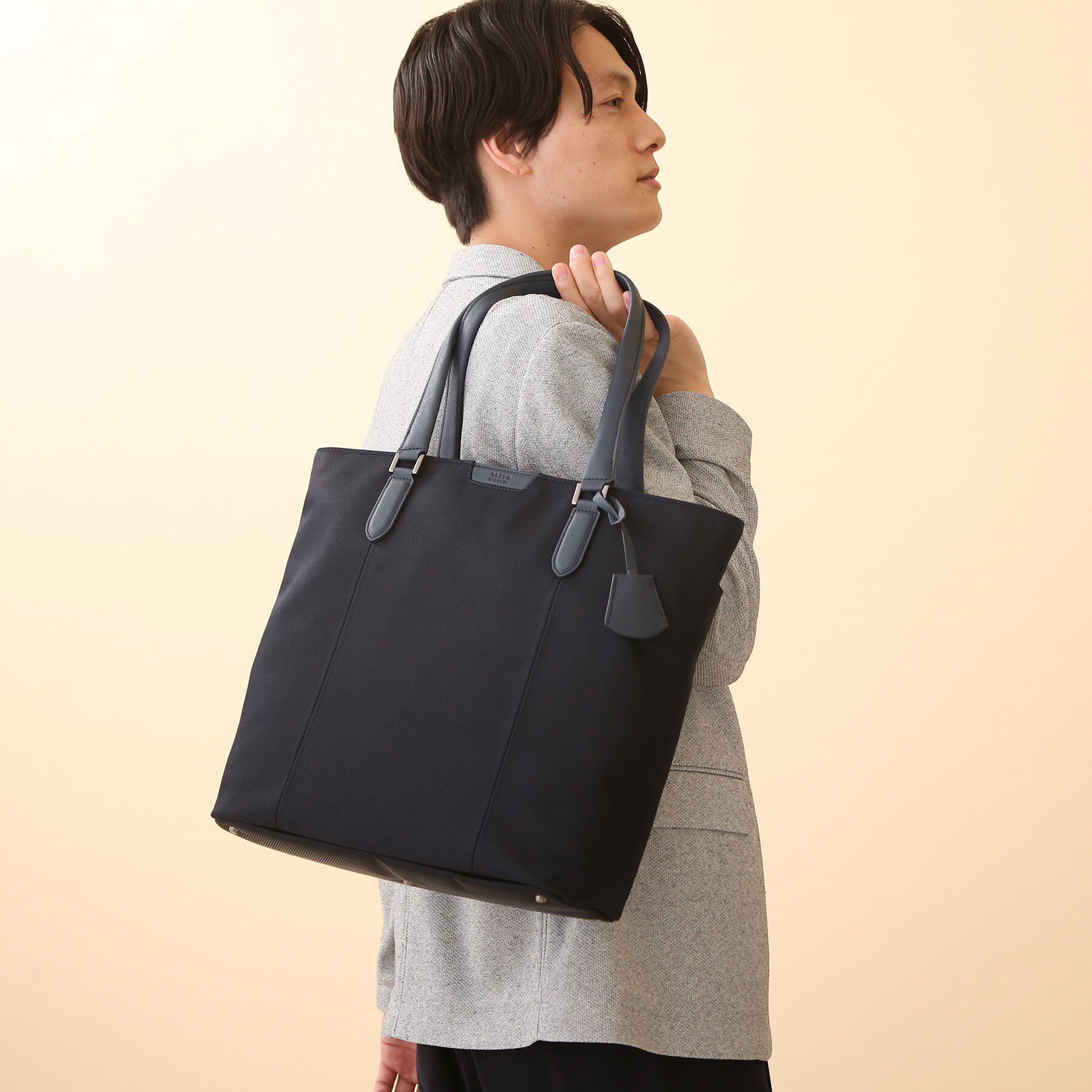 TAKEO KIKUCHI「スマート モノトーントートバッグ」|トートバッグ|