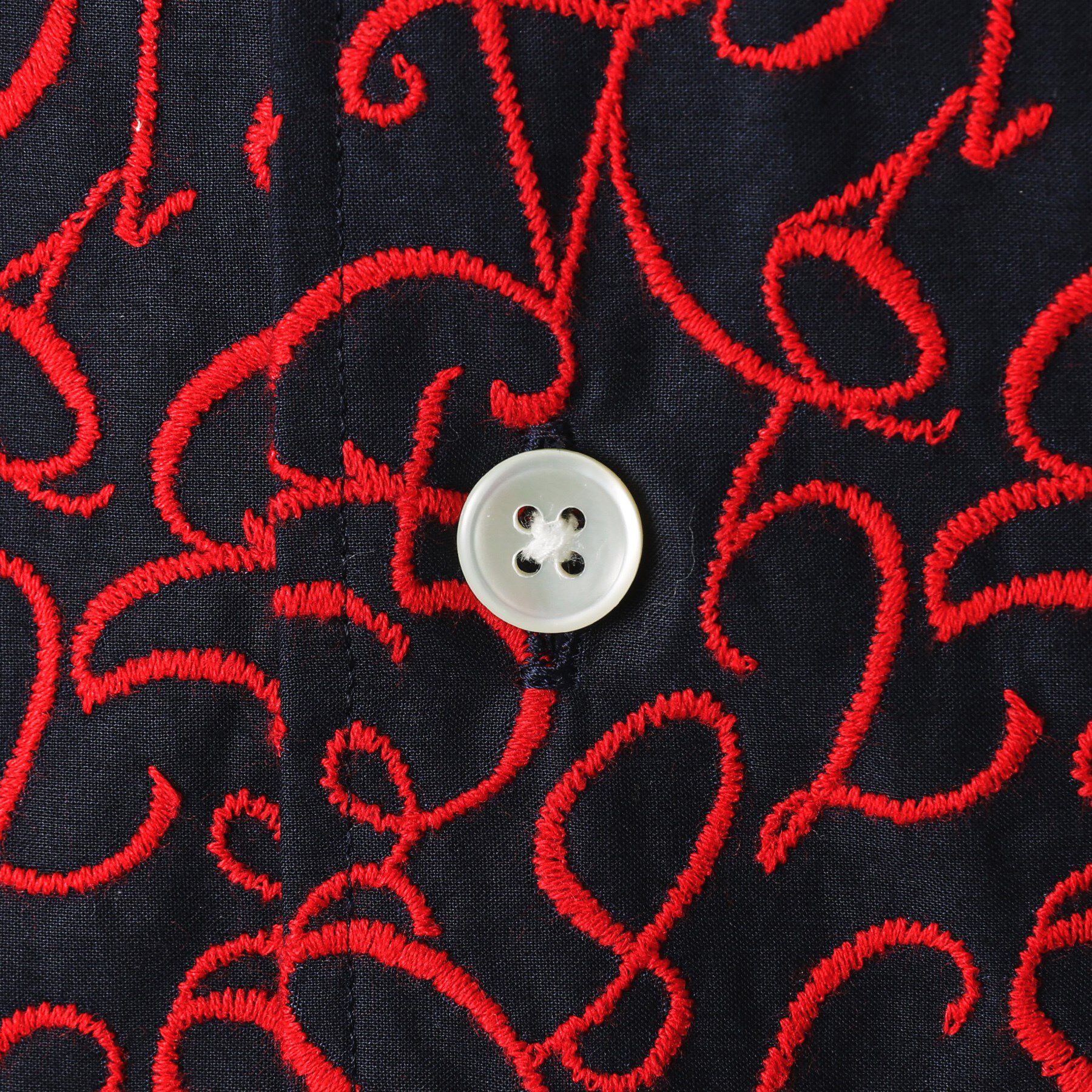 40CARATS&525「数字エンブロイダリー半袖シャツ」|シャツ・ブラウス|