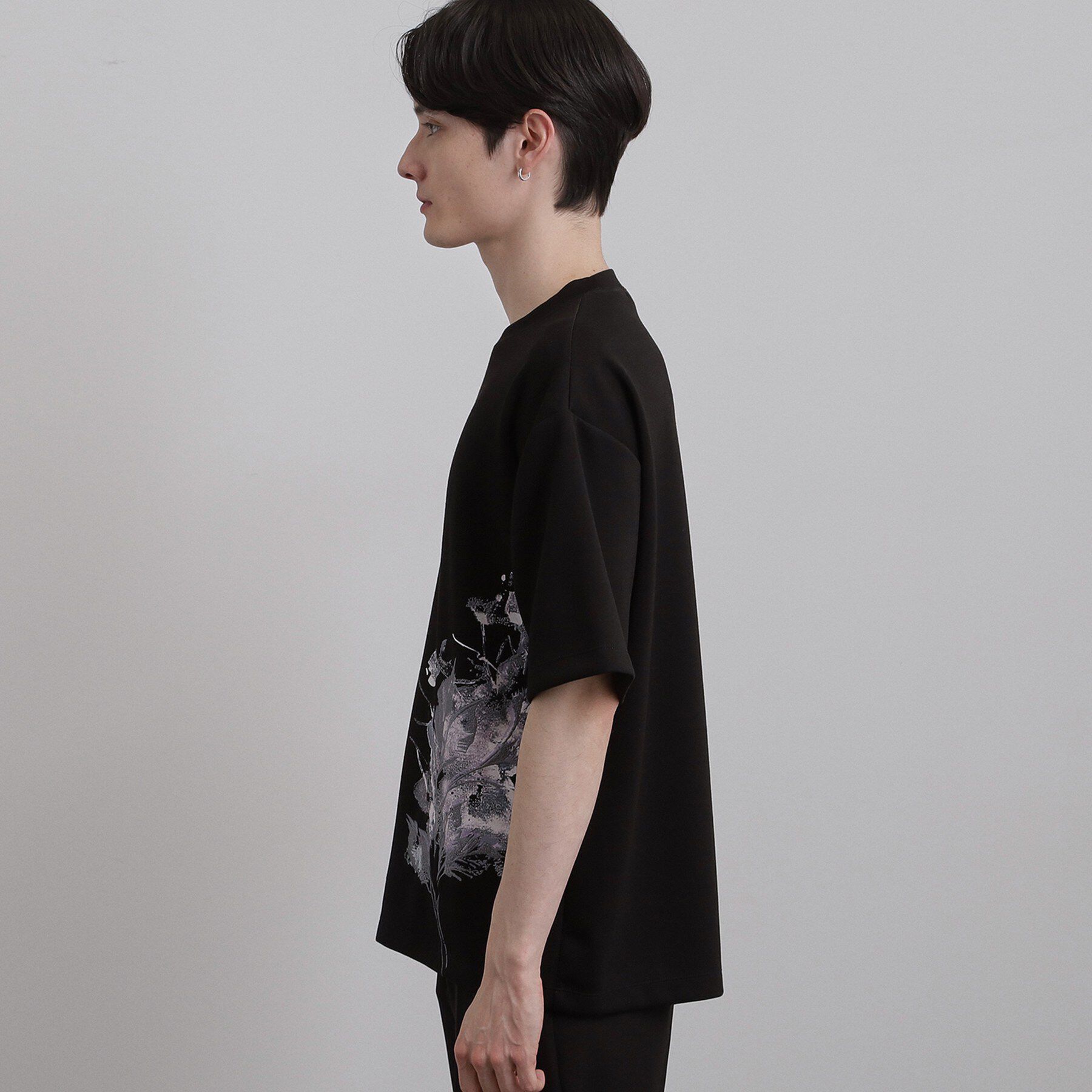 tk.TAKEO KIKUCHI「リーフエンブロブラーTシャツ」|Tシャツ・カットソー|