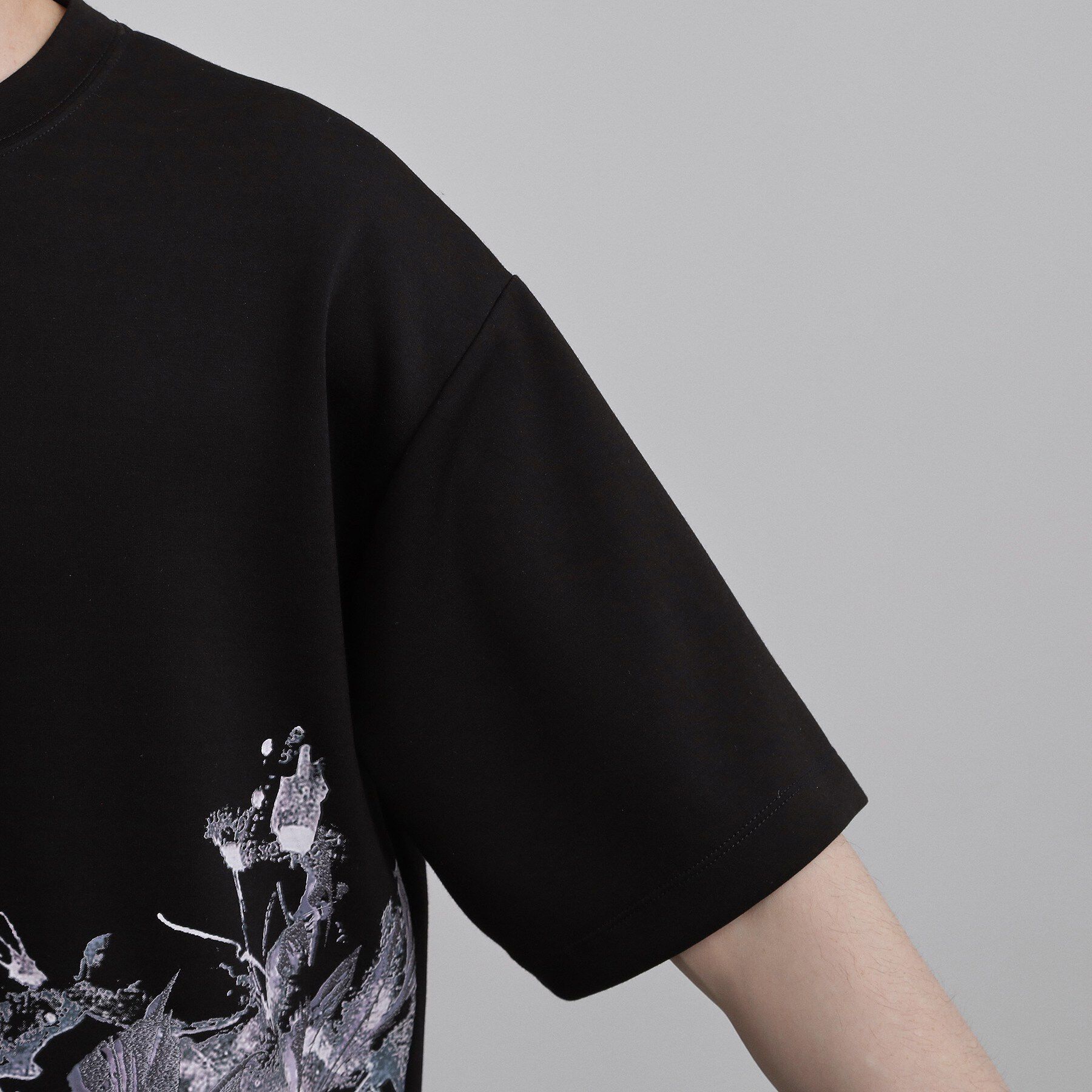 tk.TAKEO KIKUCHI「リーフエンブロブラーTシャツ」|Tシャツ・カットソー|