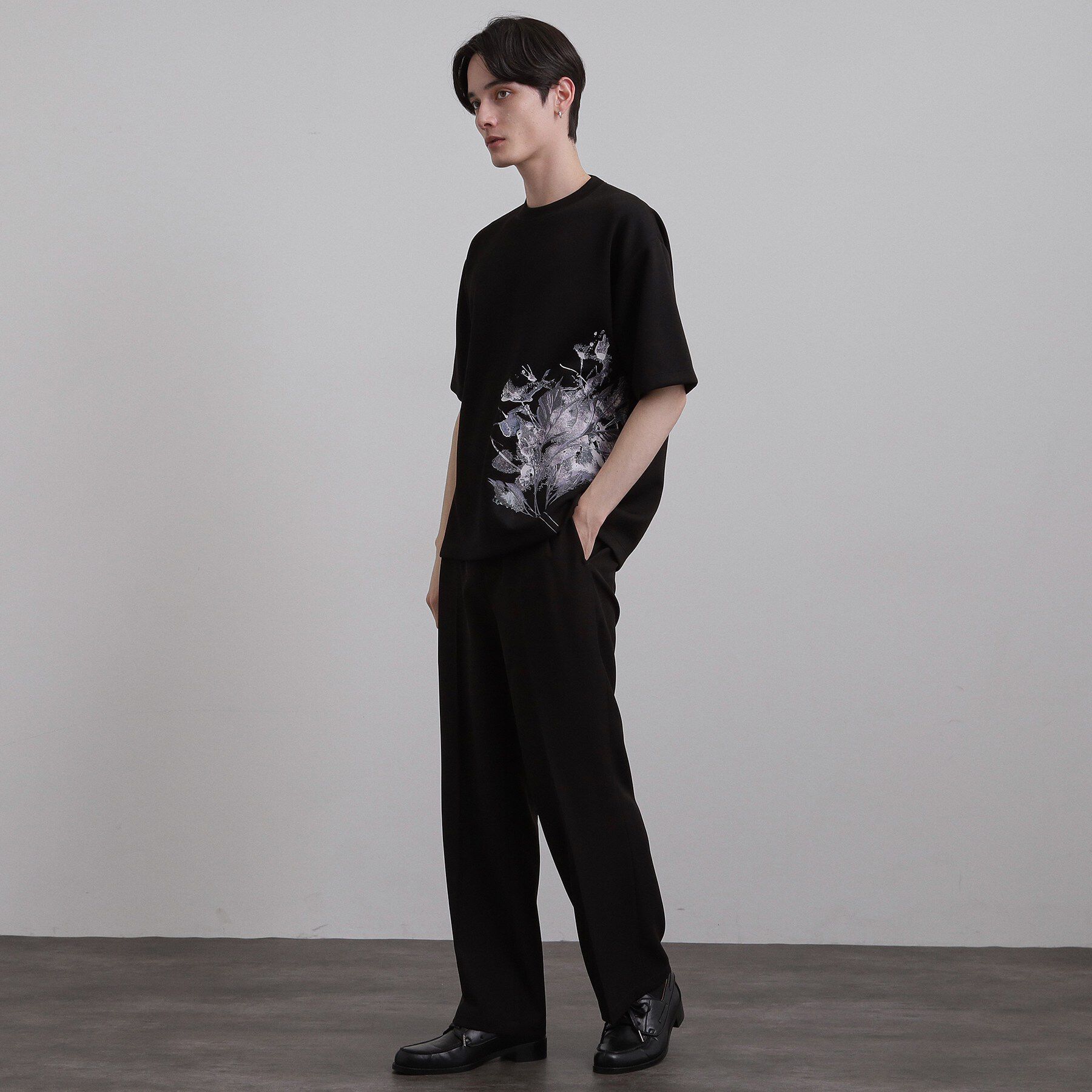 tk.TAKEO KIKUCHI「リーフエンブロブラーTシャツ」|Tシャツ・カットソー|