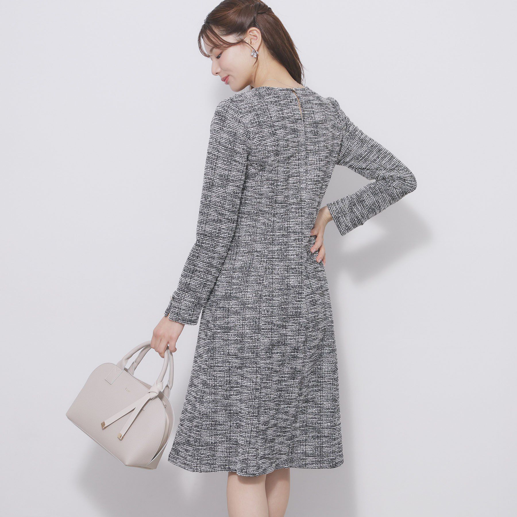 index「ミックスツィードフレアワンピース【洗える/イージーアイロン/ストレッチ】《S～3L》」|ワンピース|