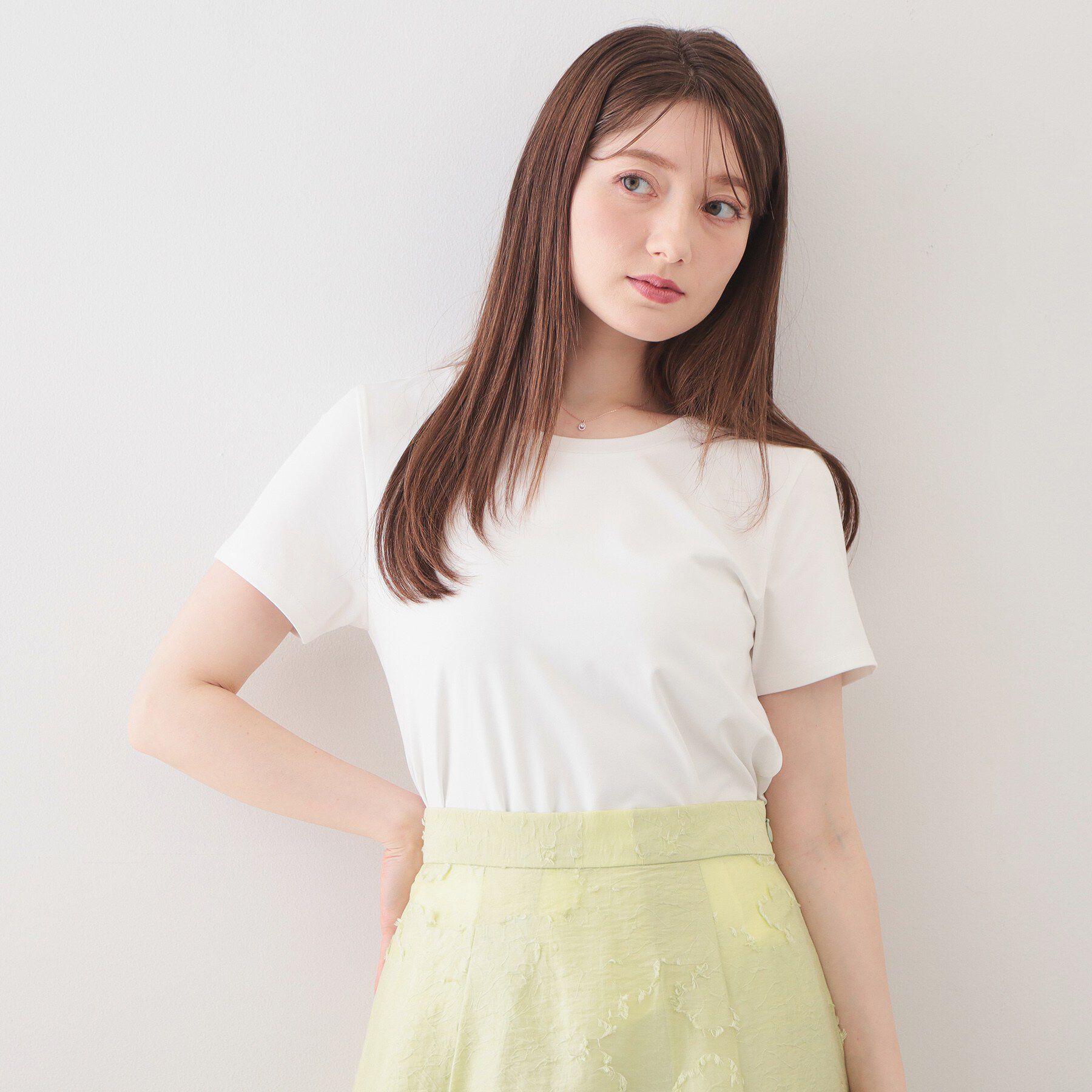 index「薄手なのに透けにくい！ベーシックTシャツ【洗濯機OK/接触冷感/吸水速乾/透け防止/UVケア】《S～」|Tシャツ・カットソー|