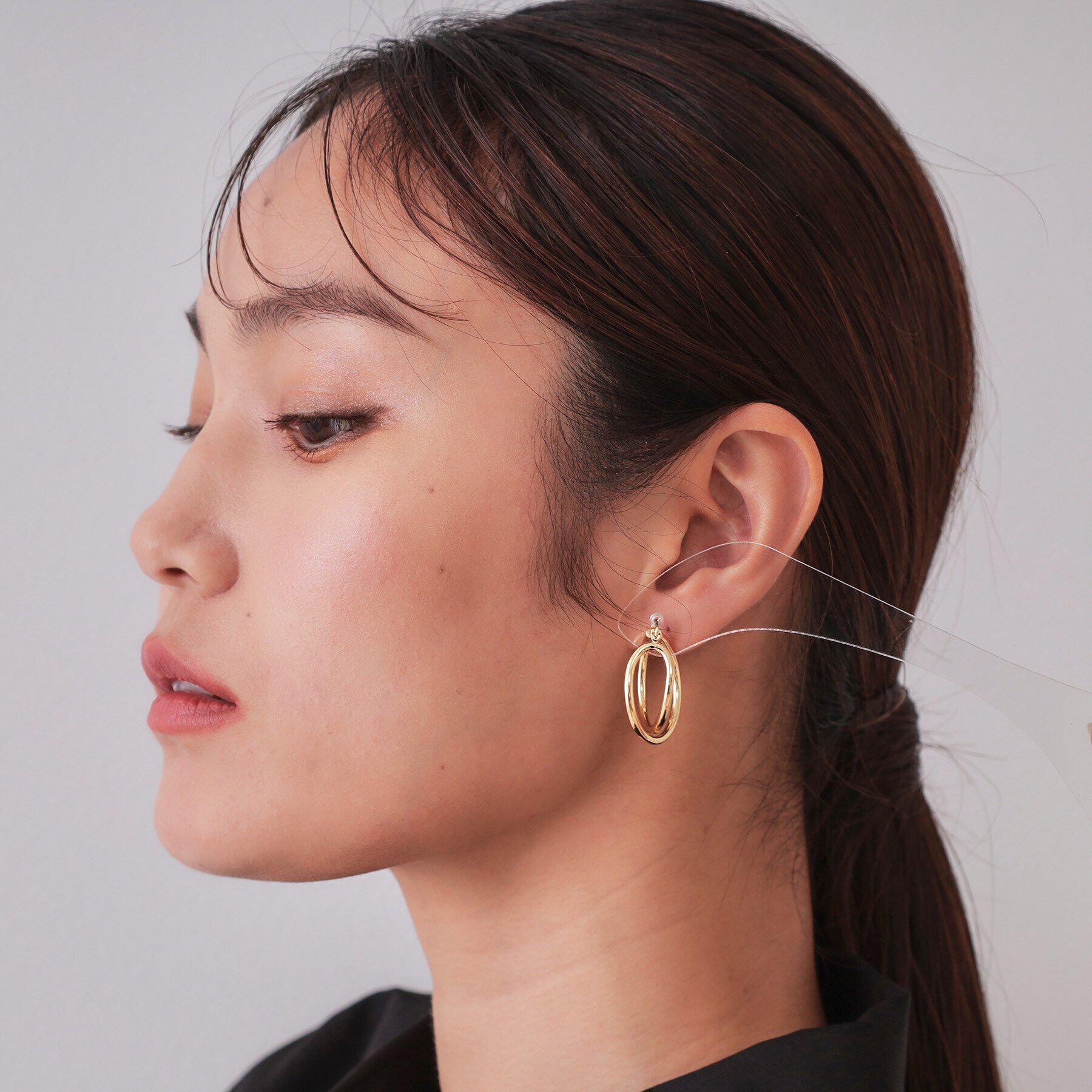 OPAQUE.CLIP「ダブルラインフープピアス」|ピアス|