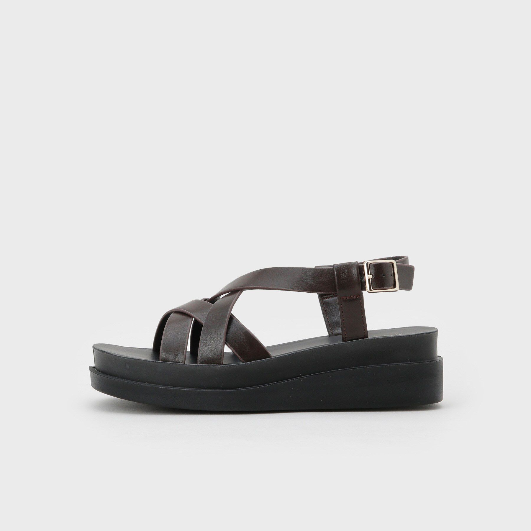 OPAQUE.CLIP「クロスベルトデザインサンダル」|サンダル|