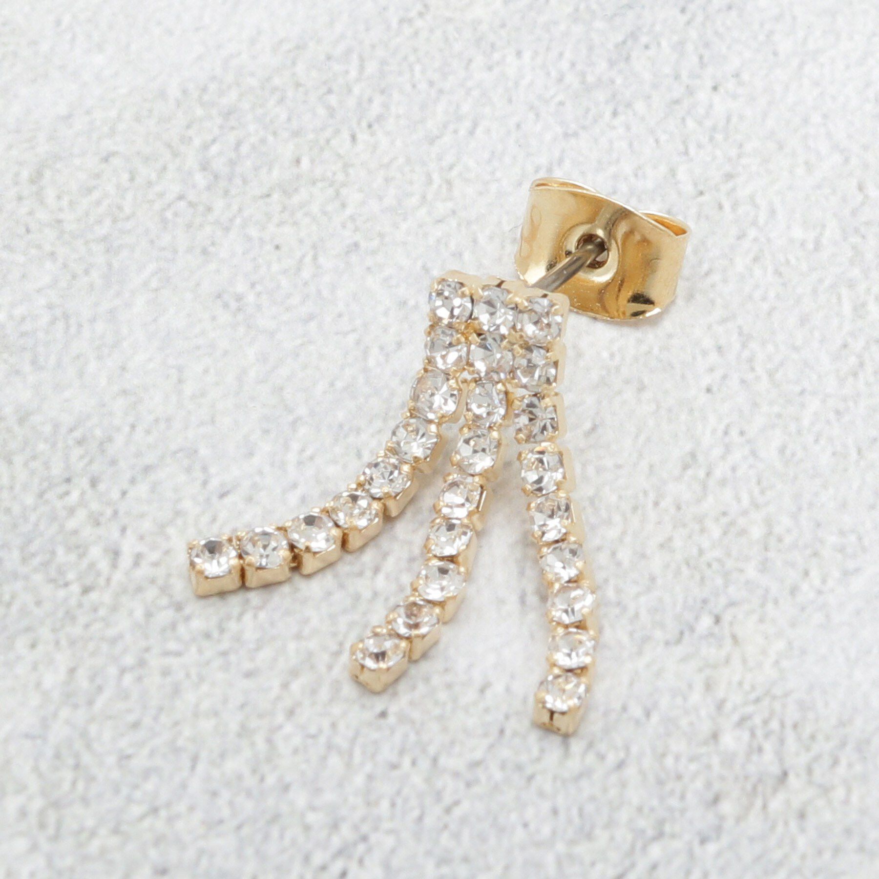 OPAQUE.CLIP「ビジューフリンジミニピアス」|ピアス|