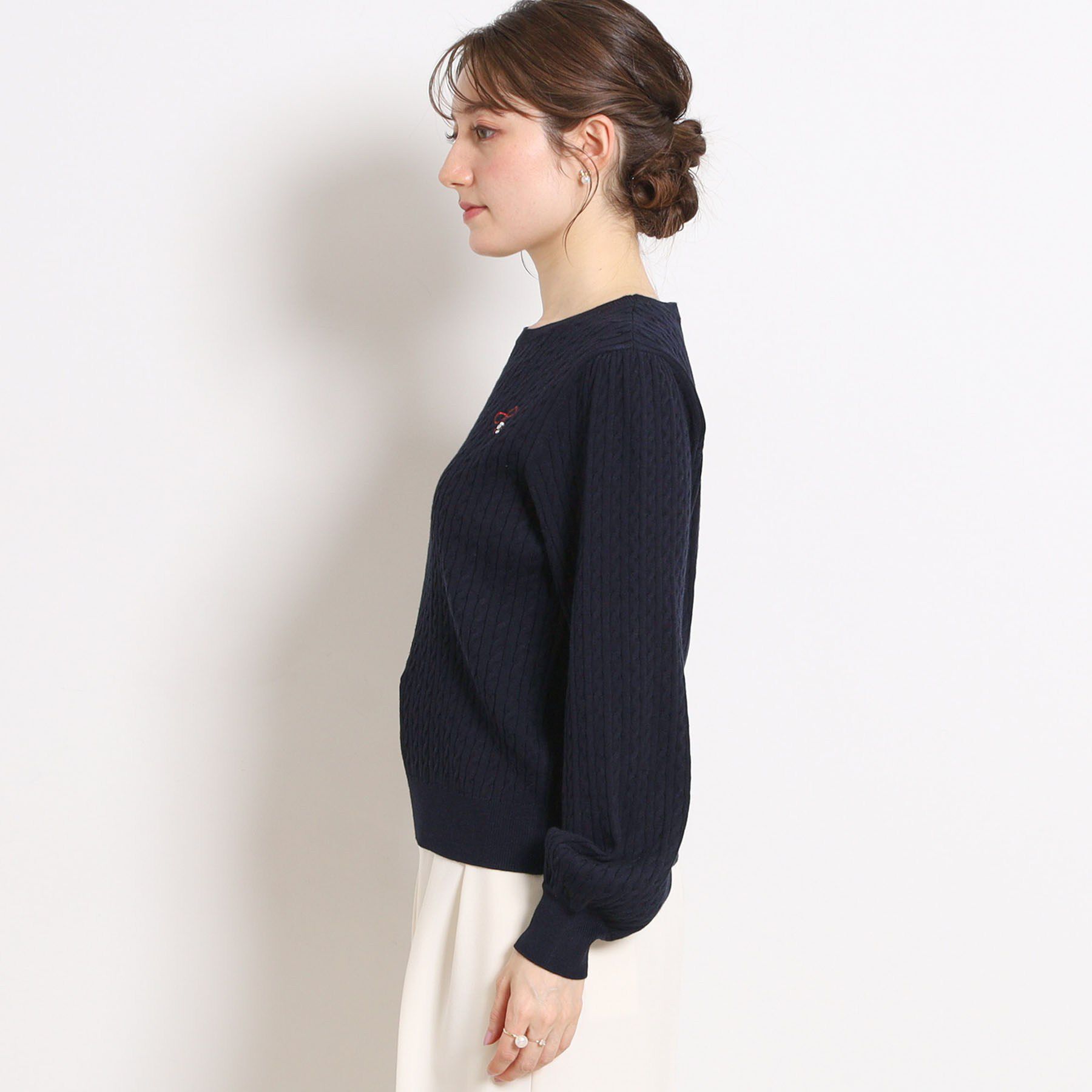 Couture broach「【洗える】リボンエンブロ細ケーブルニット」|ニット・セーター|