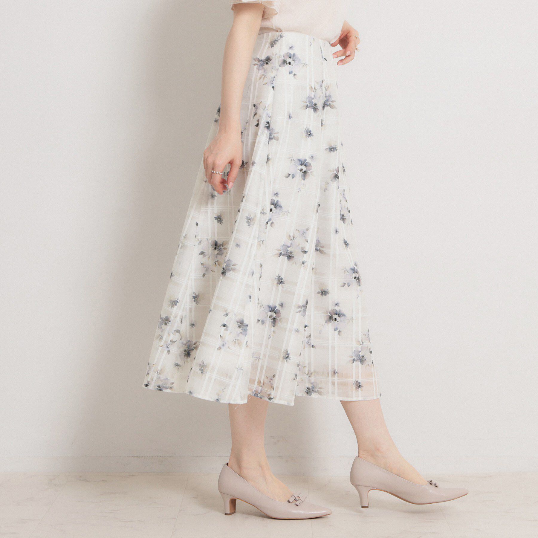 Couture broach「【洗える・着映え】シアーチェック フラワープリント スカート」|スカート|