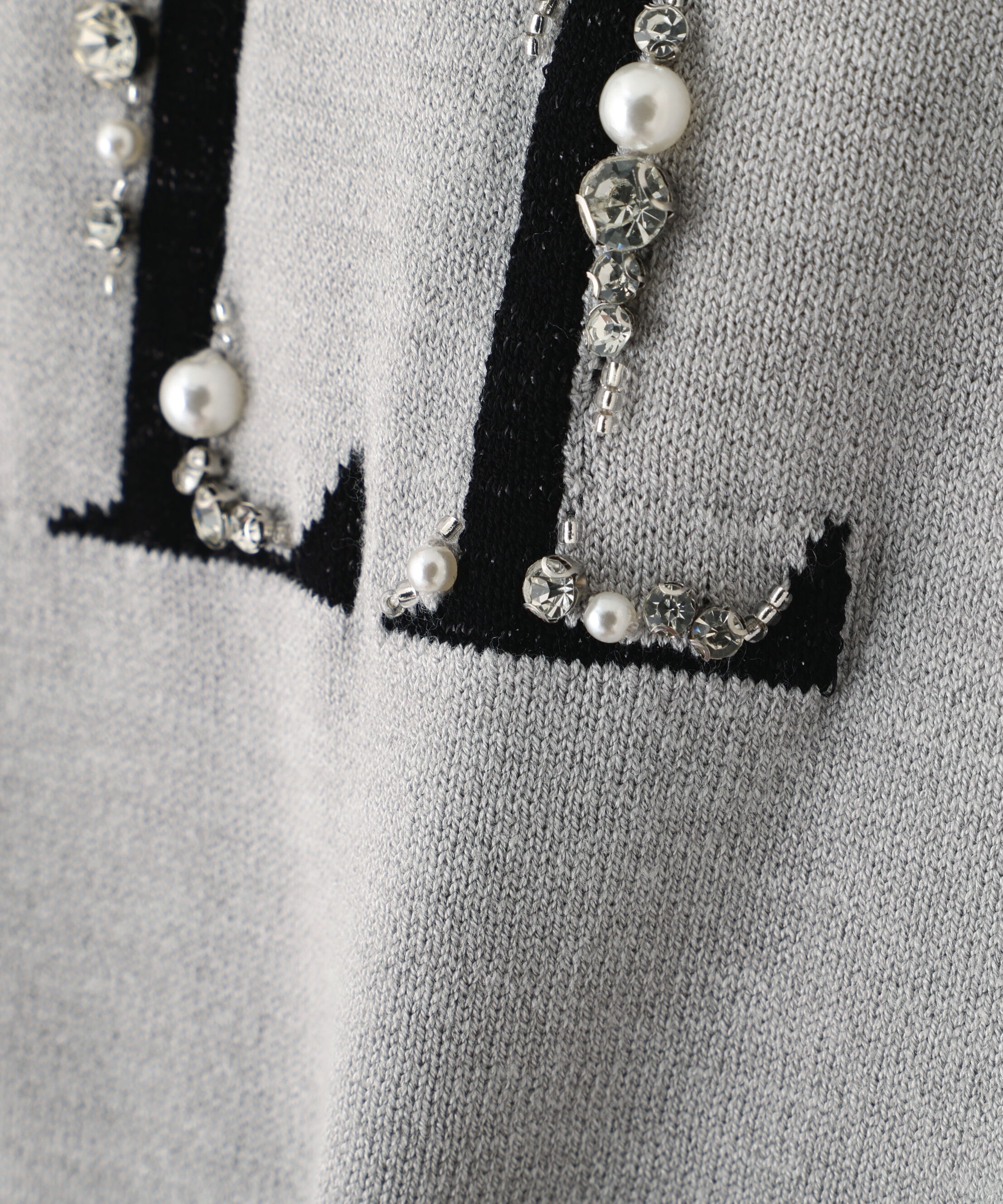  「半袖ロゴジャカードビジューニット」|ニット・セーター|