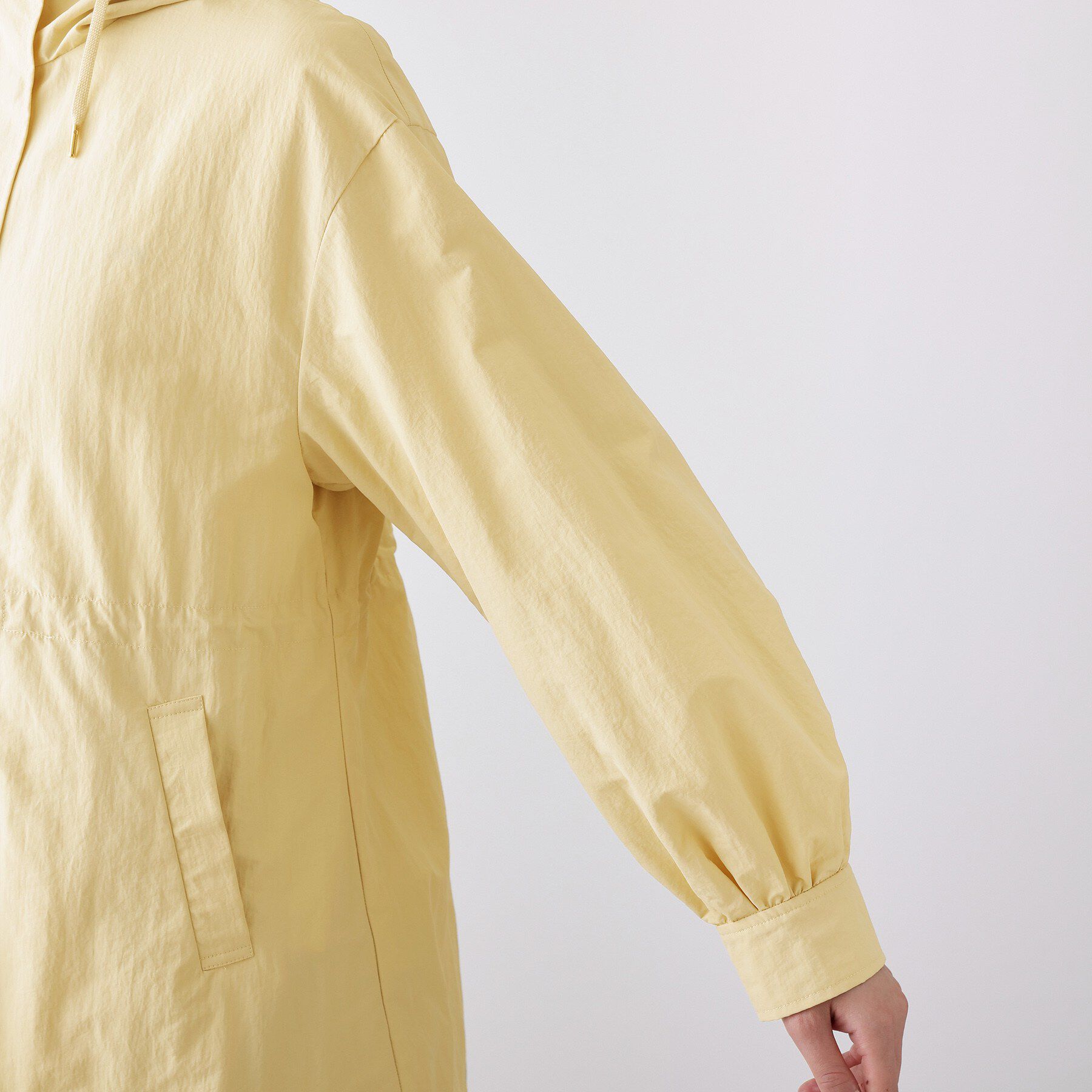 Dessin「【撥水・洗える】フーデッドライトブルゾン」|ブルゾン・スタジャン|