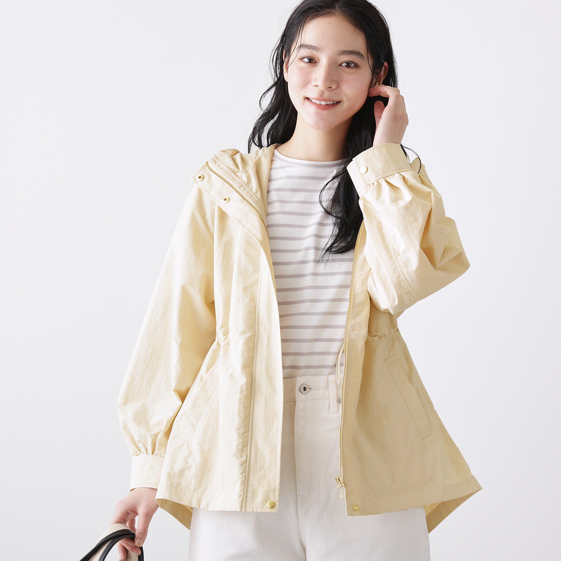 Dessin「【撥水・洗える】フーデッドライトブルゾン」|ブルゾン・スタジャン|ライトベージュ(05