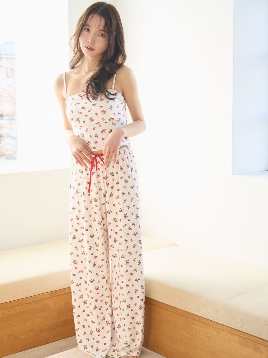 SNIDEL HOME「ストロベリーアイレットレイヤードキャミソール」|ルームウェア|