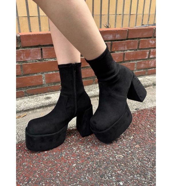 EMODA「バルキープランプショートフィットブーツ」|ショートブーツ|ブラック