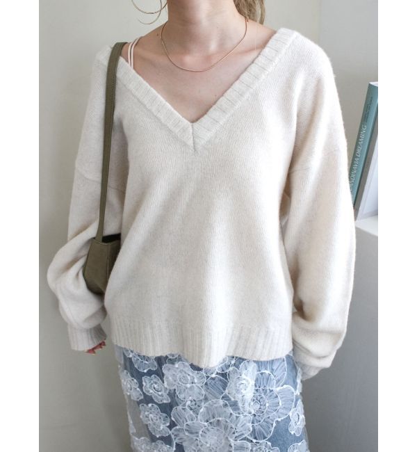 Ungrid「ラムウールVネックニット」|ニット・セーター|